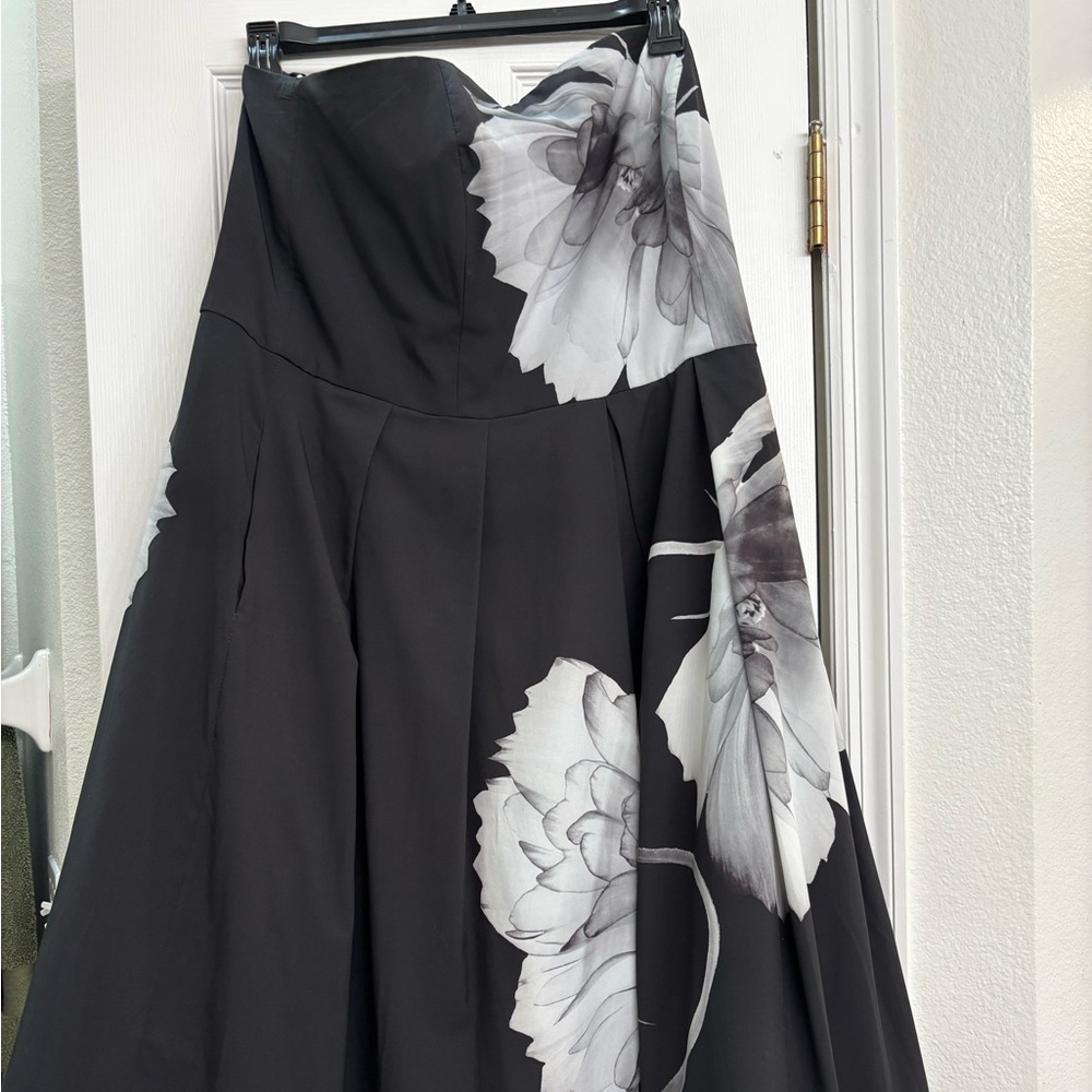 City Chic Classic Black Garment